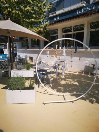 Hotel De La Plage Saint-Palais-sur-Mer Bagian luar foto